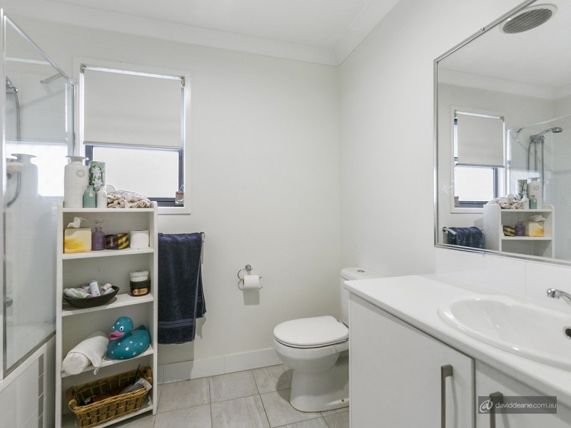 23/17 Armstrong Street, Petrie QLD 4502