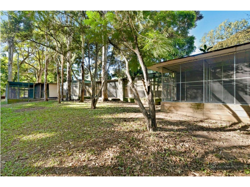 15 Whiteside Road, Whiteside QLD 4503