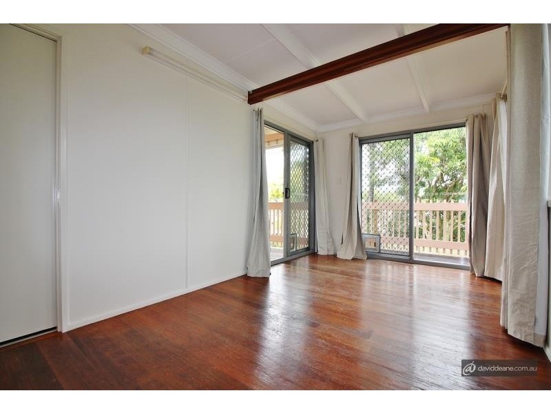 29 Robertson Avenue, Margate QLD 4019