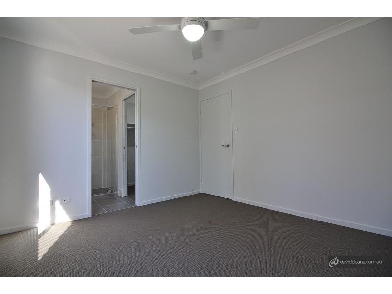 1/66 Jones Street, Rothwell QLD 4022