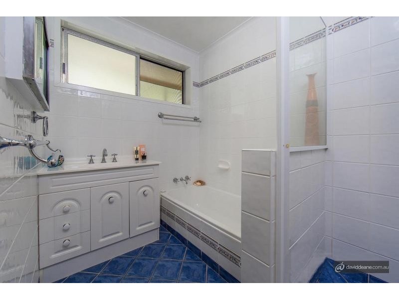 20 Kalimna Drive, Clontarf QLD 4019