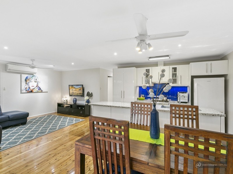 18 Leis Road, Kallangur QLD 4503