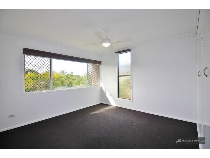 6 Joanna Street, Clontarf QLD 4019