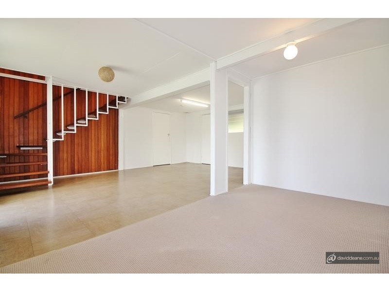 6 Joanna Street, Clontarf QLD 4019