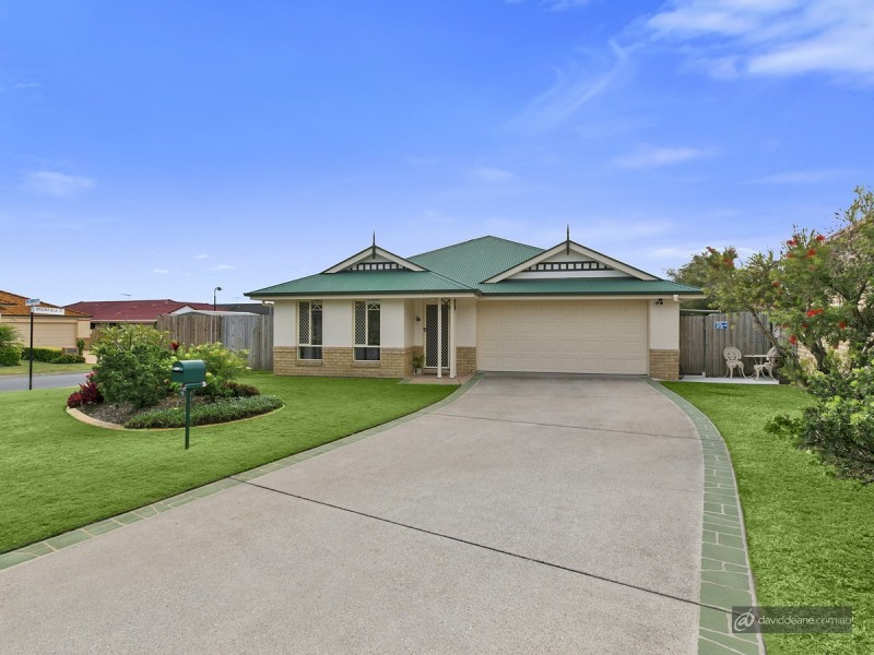 15 Willandra Parade, North Lakes QLD 4509