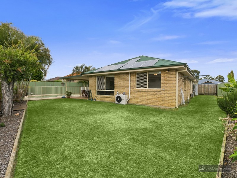 15 Willandra Parade, North Lakes QLD 4509