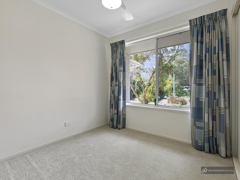 6 Cambral Court, Petrie QLD 4502