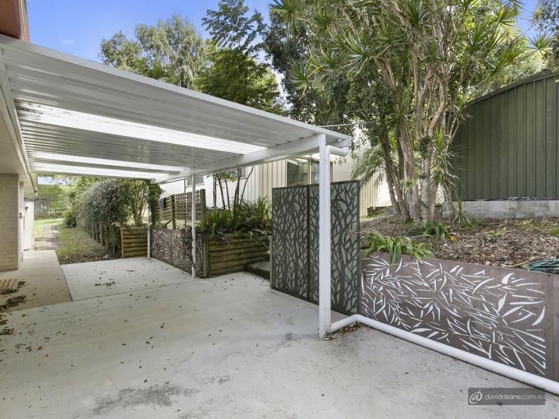 6 Cambral Court, Petrie QLD 4502