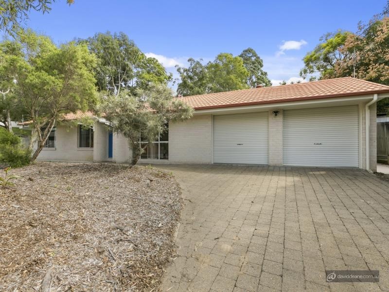 6 Cambral Court, Petrie QLD 4502