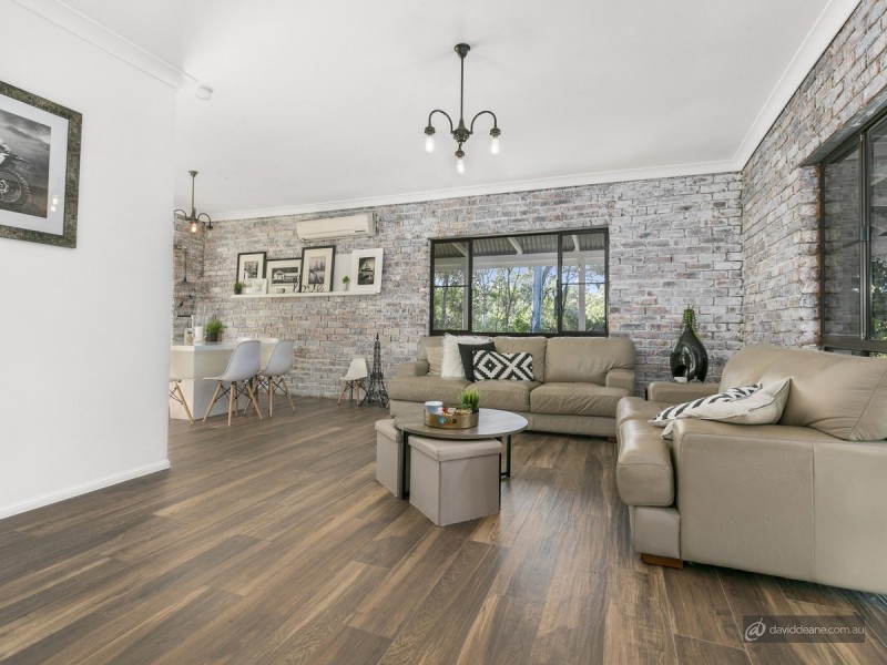 26 Whiteside Road, Whiteside QLD 4503