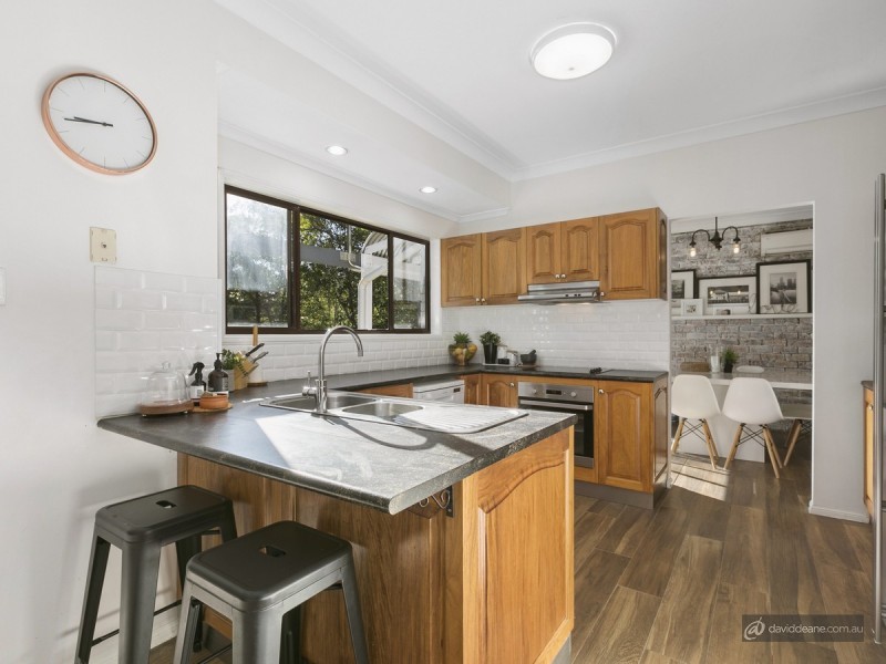 26 Whiteside Road, Whiteside QLD 4503