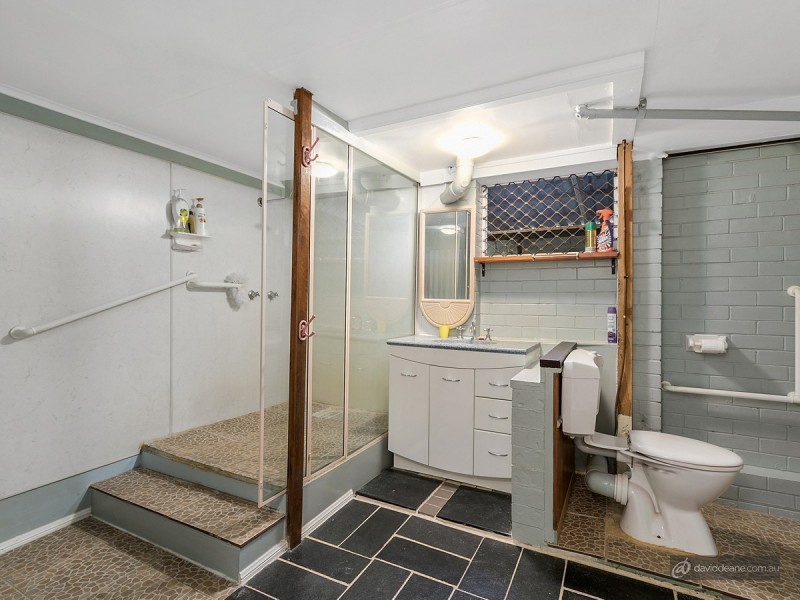 5 Edward Street, Bray Park QLD 4500