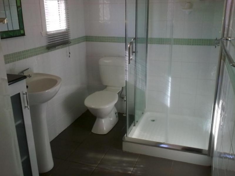 32 Church Road, Zillmere QLD 4034