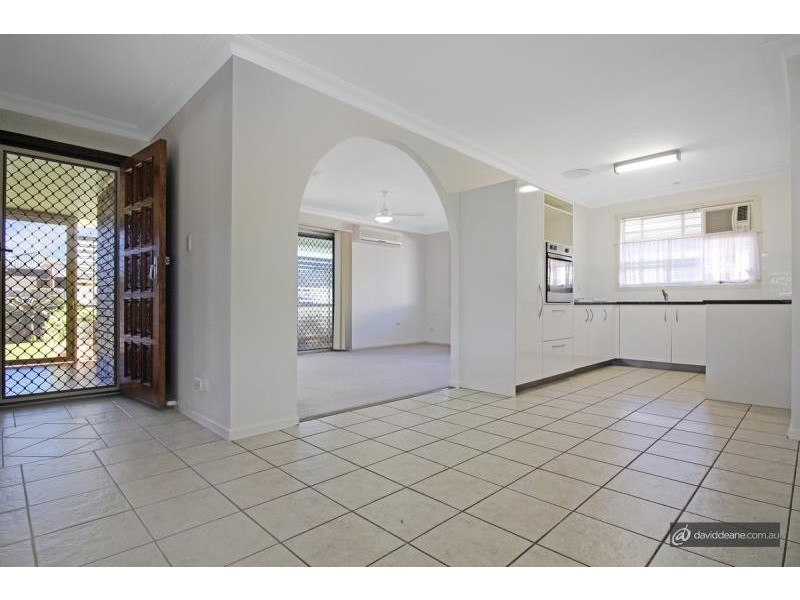 37 Pinewood Street, Redcliffe QLD 4020