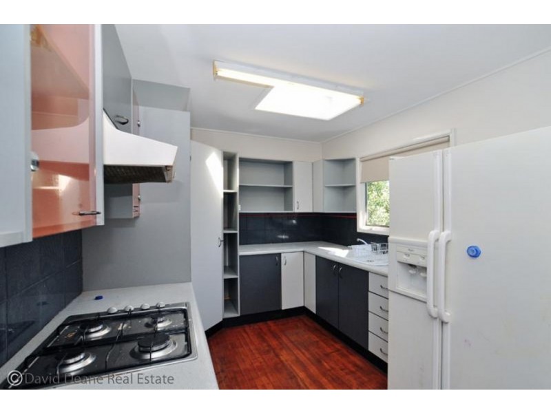 2 Tennyson Street, Strathpine QLD 4500