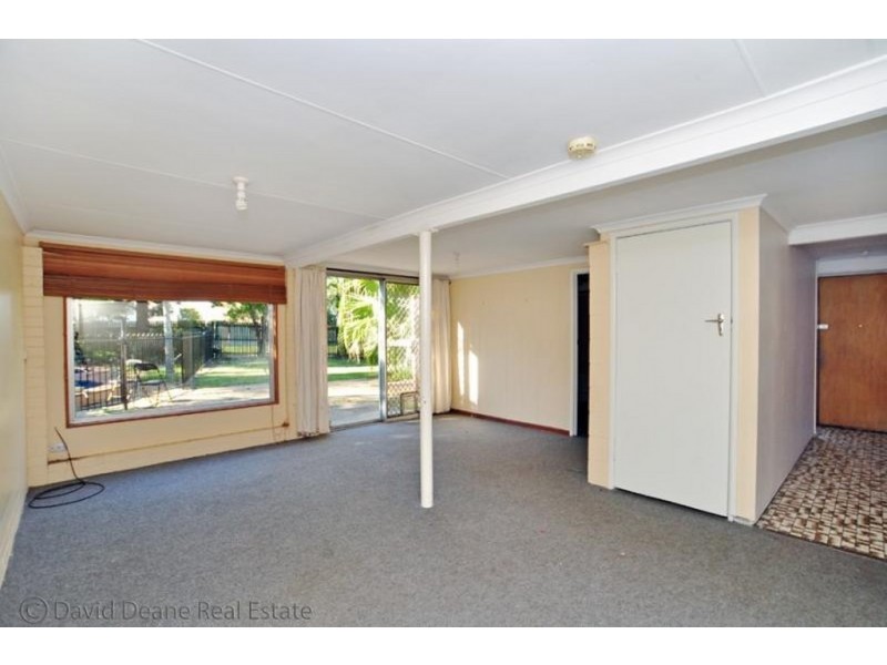 2 Tennyson Street, Strathpine QLD 4500