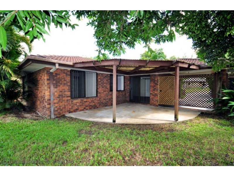 2 Cowal Court, Petrie QLD 4502