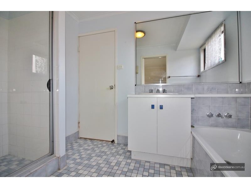 33 Banksia Street, Strathpine QLD 4500