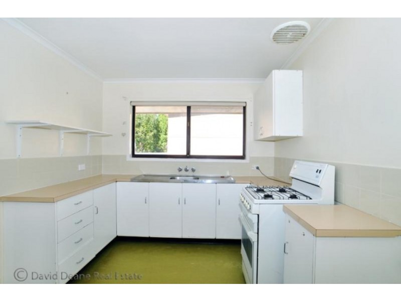 8 Jakari Court, Strathpine QLD 4500