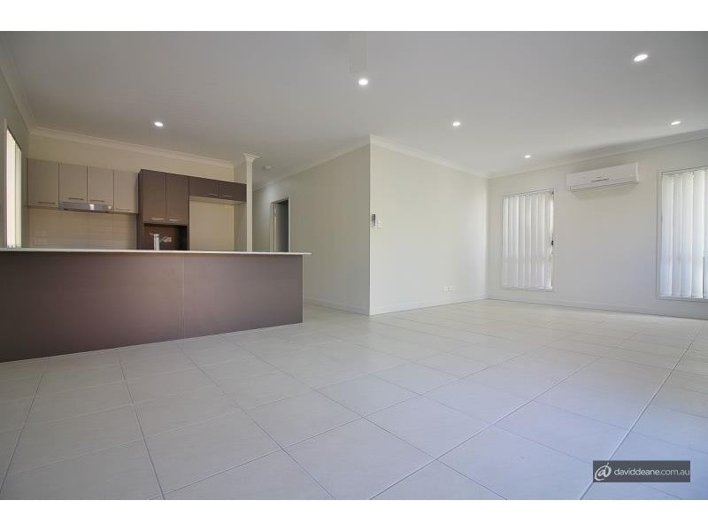 1/3 Joseph Street, Margate QLD 4019