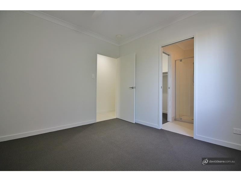 1/3 Joseph Street, Margate QLD 4019