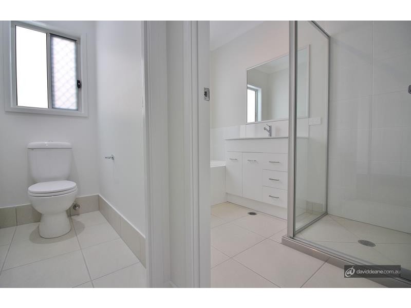 1/3 Joseph Street, Margate QLD 4019