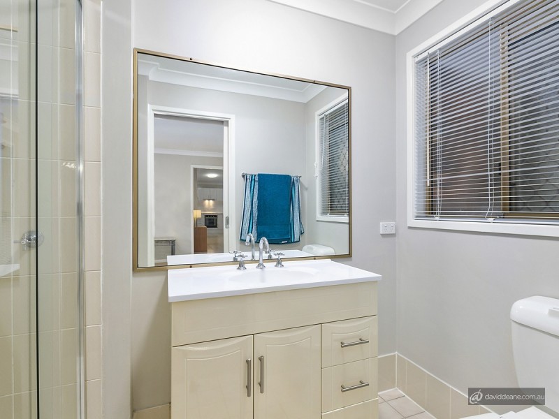 13 Ravenscraig Court, Kallangur QLD 4503