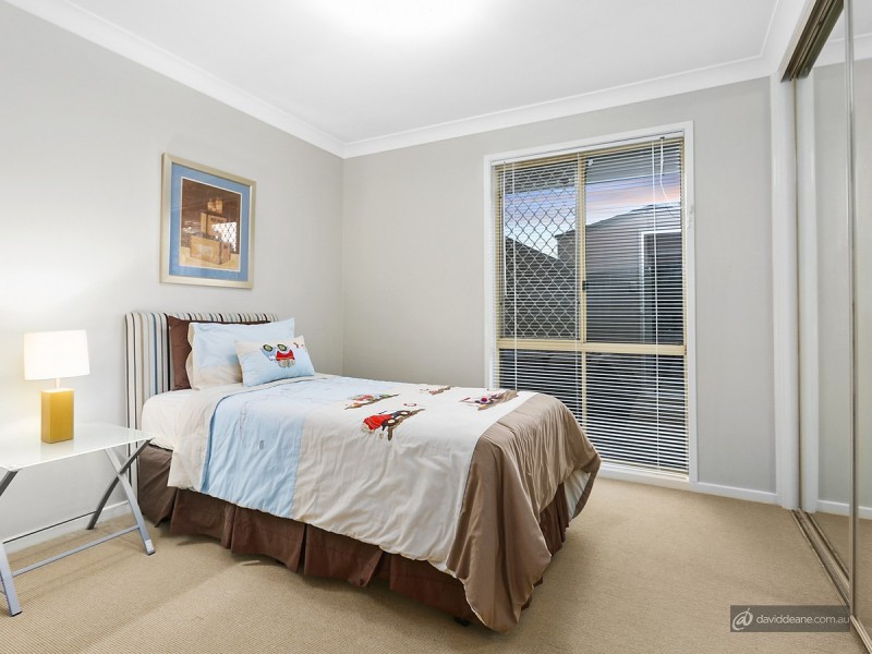 13 Ravenscraig Court, Kallangur QLD 4503