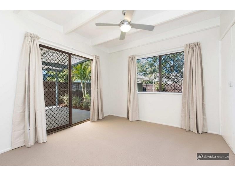 28 Learmonth Street, Strathpine QLD 4500
