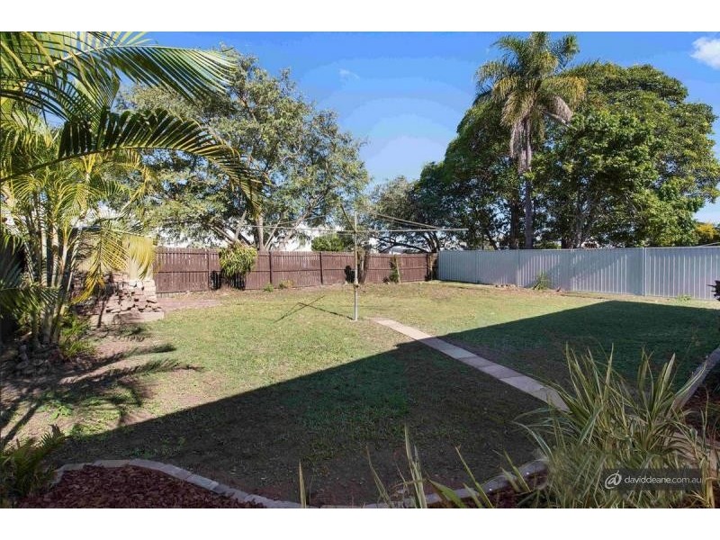 28 Learmonth Street, Strathpine QLD 4500