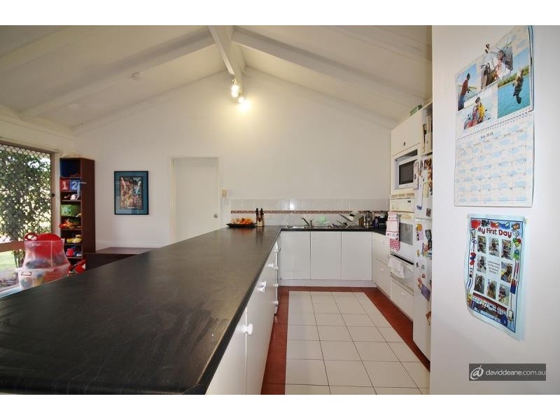 6 Isis Road, Lawnton QLD 4501