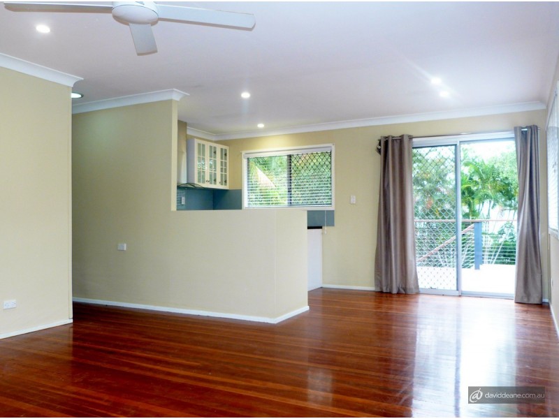 17 Lancaster Street, Strathpine QLD 4500