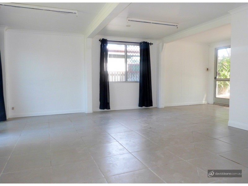 17 Lancaster Street, Strathpine QLD 4500
