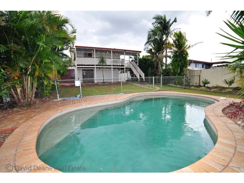 75 HEDGE, Strathpine QLD 4500