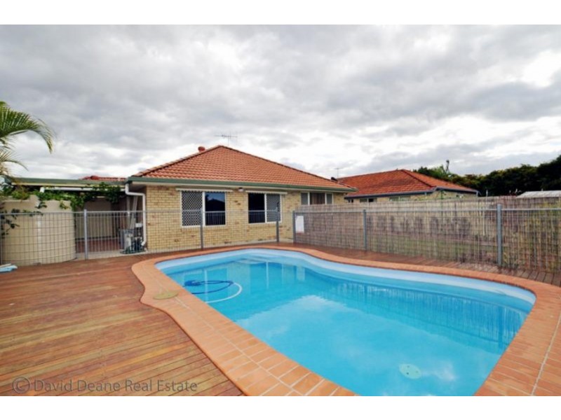 35 Manthey Cres, Bray Park QLD 4500
