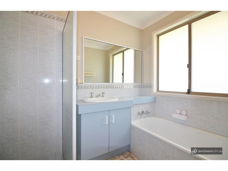 12 Verdon Court, Petrie QLD 4502