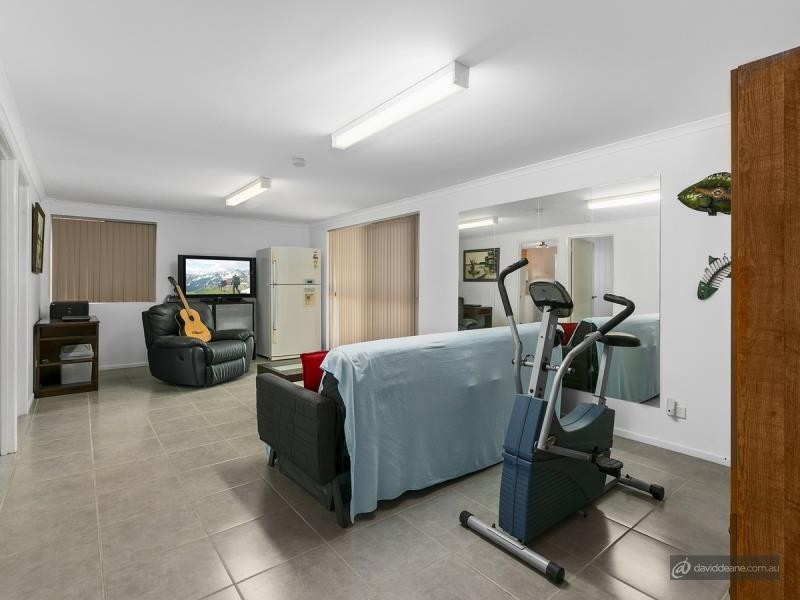 87 Peter Street, Strathpine QLD 4500