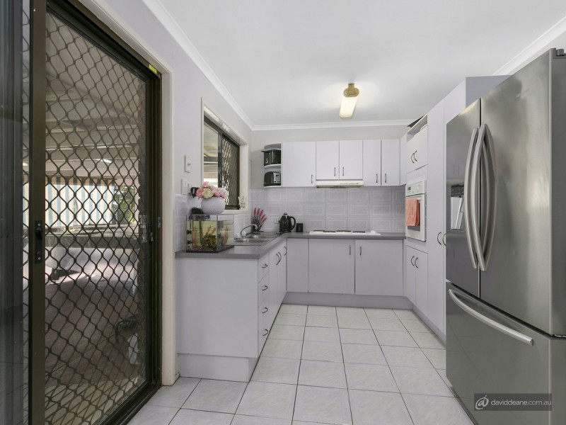 43 Dean Street, Bray Park QLD 4500