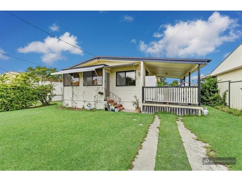 29 Highland Street, Redcliffe QLD 4020