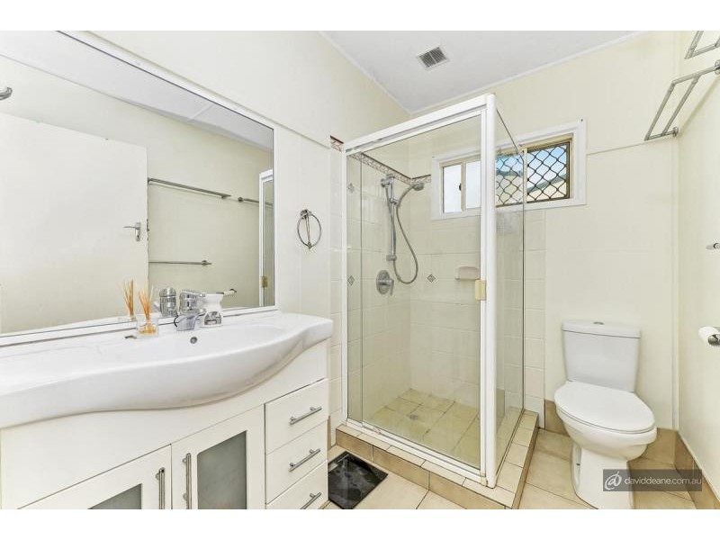 29 Highland Street, Redcliffe QLD 4020