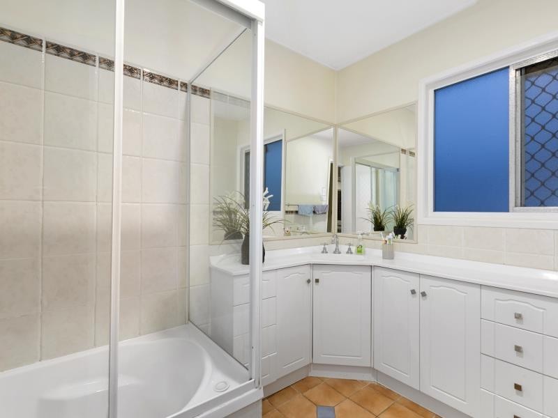 39 Sheehan Street, Kallangur QLD 4503