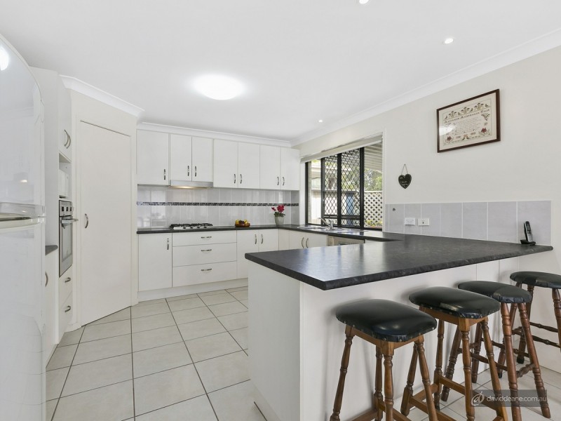 8A Columbus Court, Bray Park QLD 4500