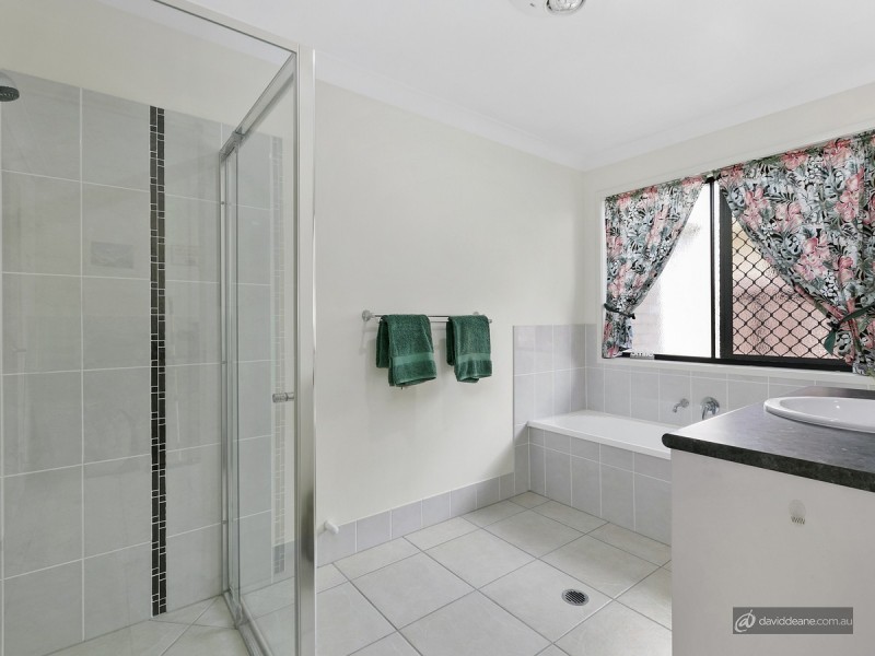 8A Columbus Court, Bray Park QLD 4500