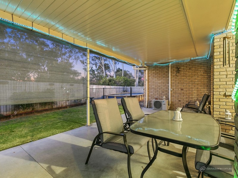 3 Tudor Close, Petrie QLD 4502