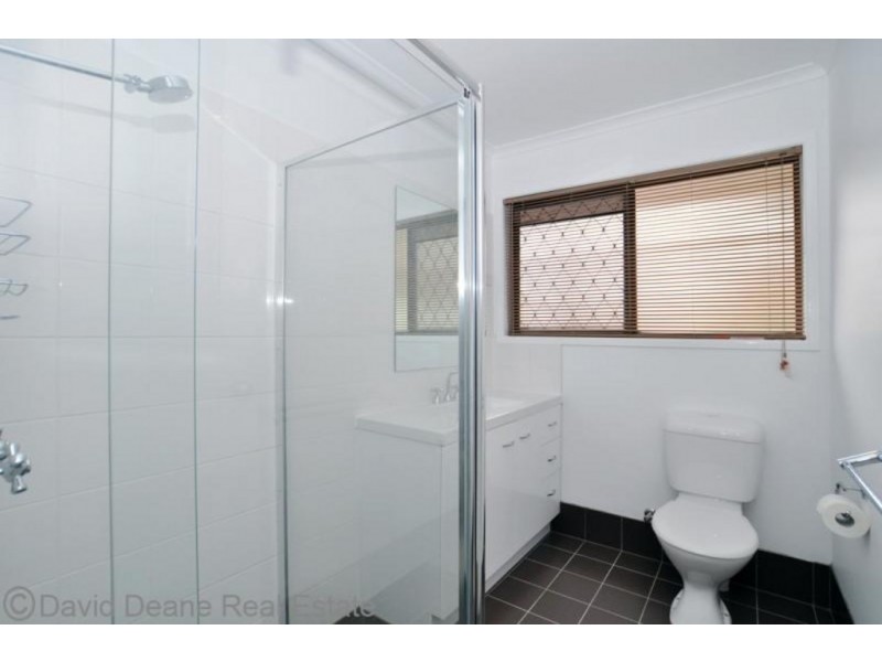 11 Spring St, Deception Bay QLD 4508