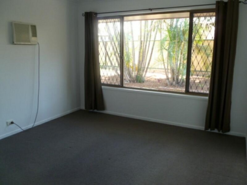 11 Spring St, Deception Bay QLD 4508