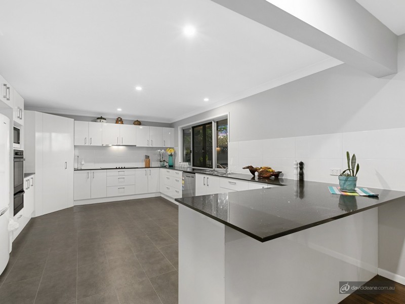 146 Bray Road, Lawnton QLD 4501