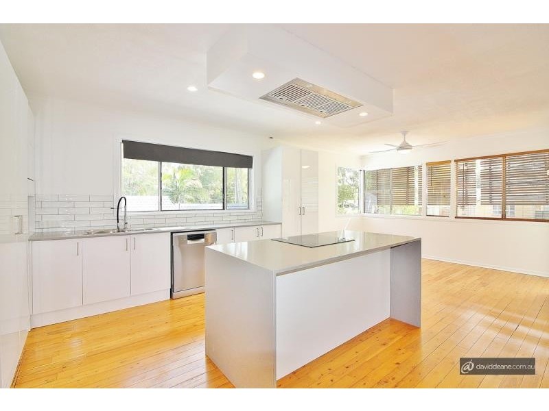 5 Edward Street, Bray Park QLD 4500