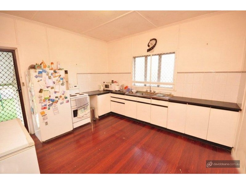 1227 Anzac Avenue, Kallangur QLD 4503