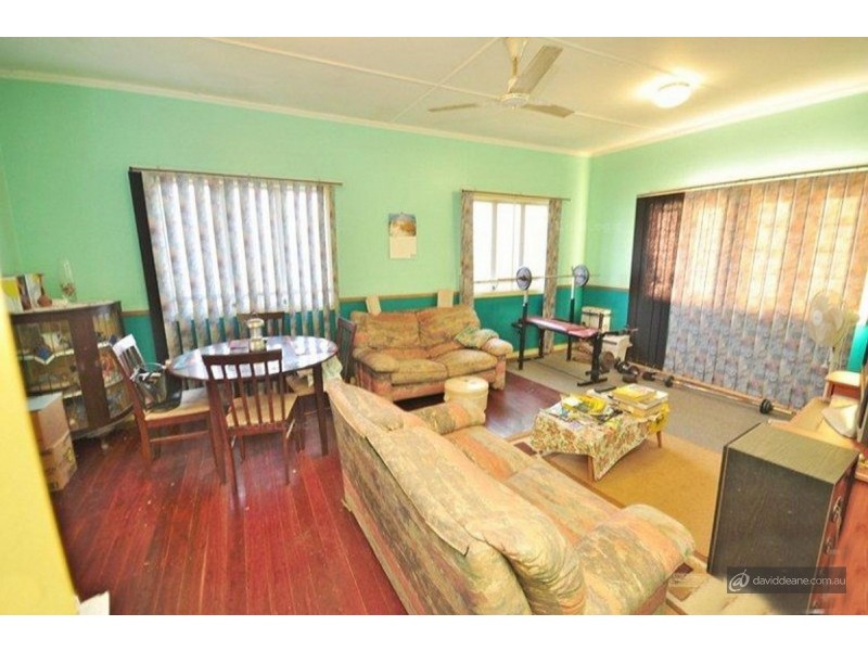 1227 Anzac Avenue, Kallangur QLD 4503